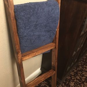 4 foot tall Walnut oak Towel rack/blanket ladder